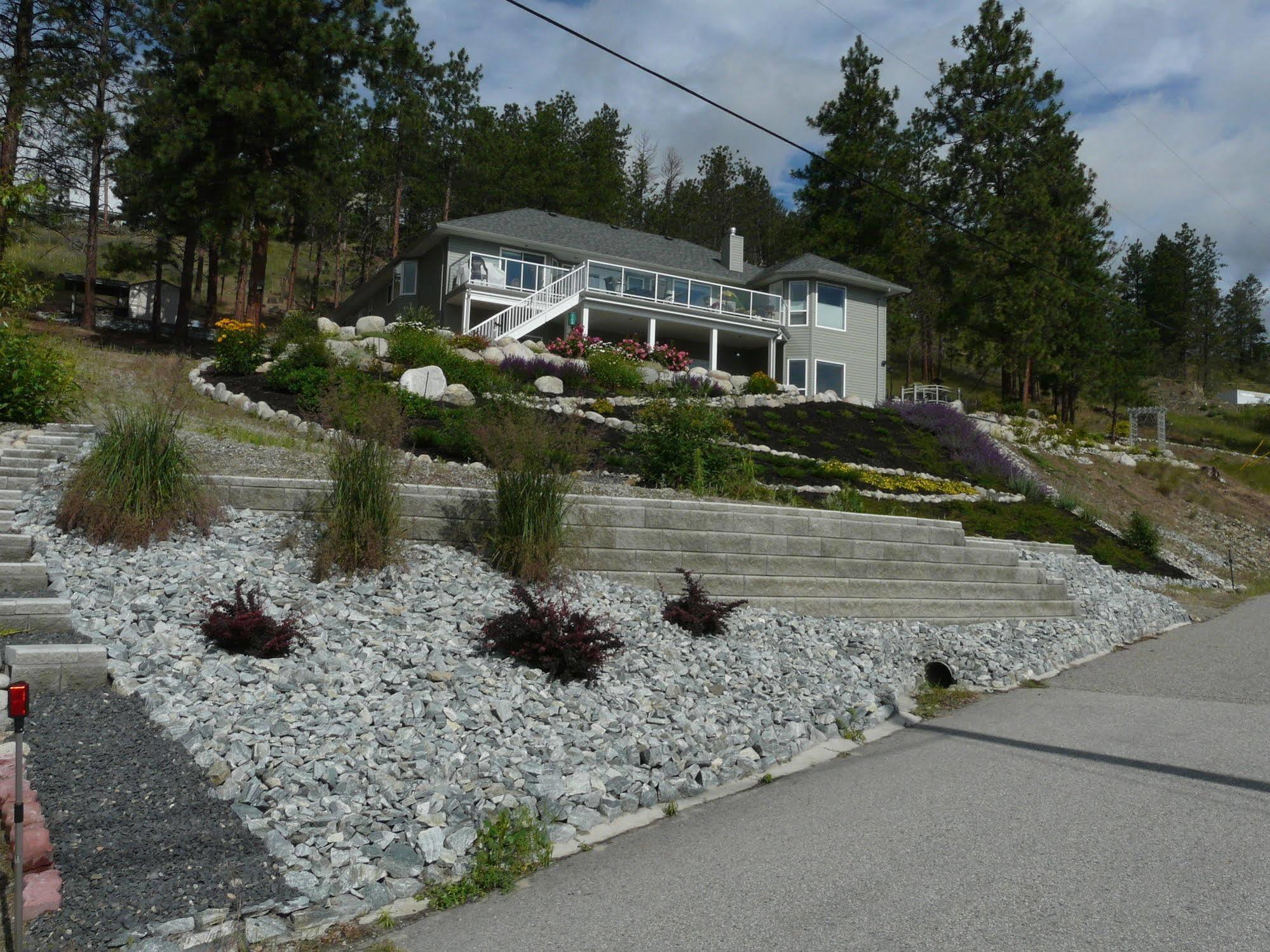 Heartstone B&B Peachland Buitenkant foto