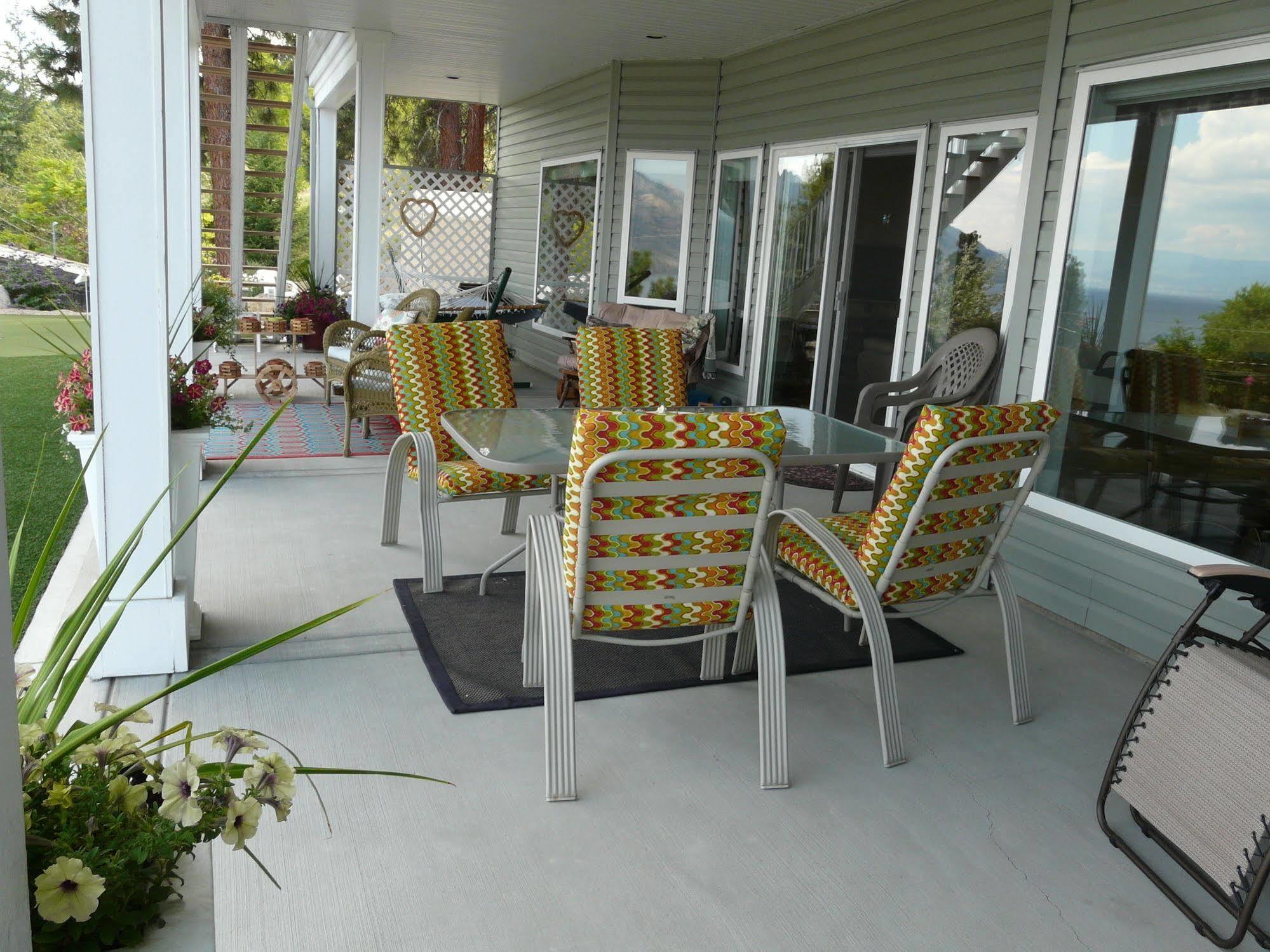 Heartstone B&B Peachland Buitenkant foto