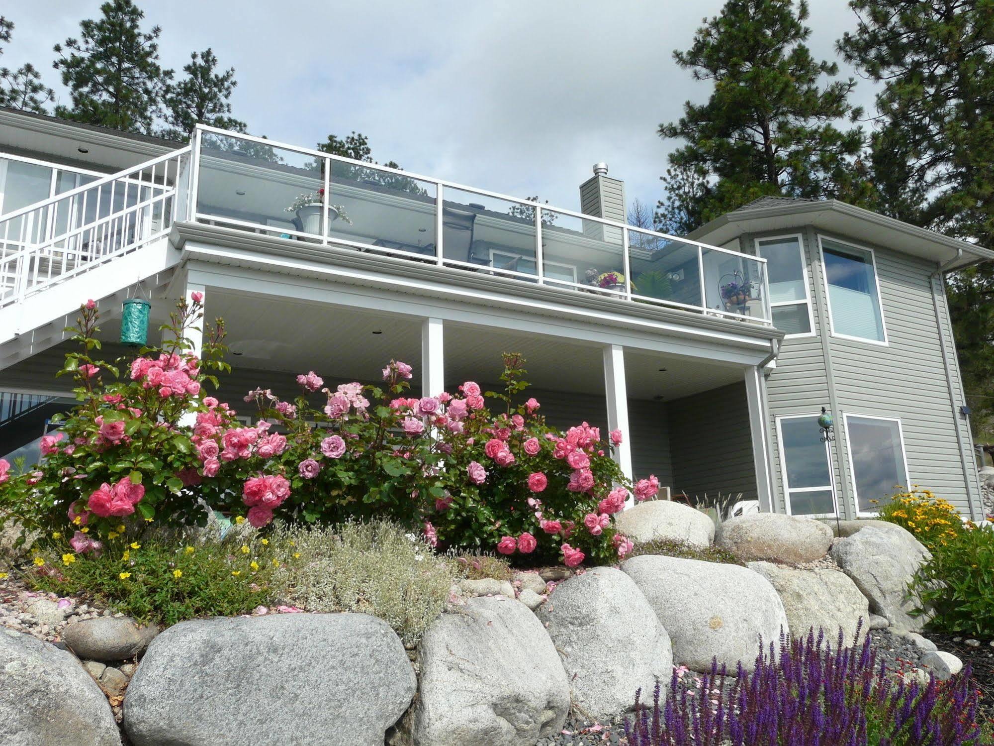 Heartstone B&B Peachland Buitenkant foto